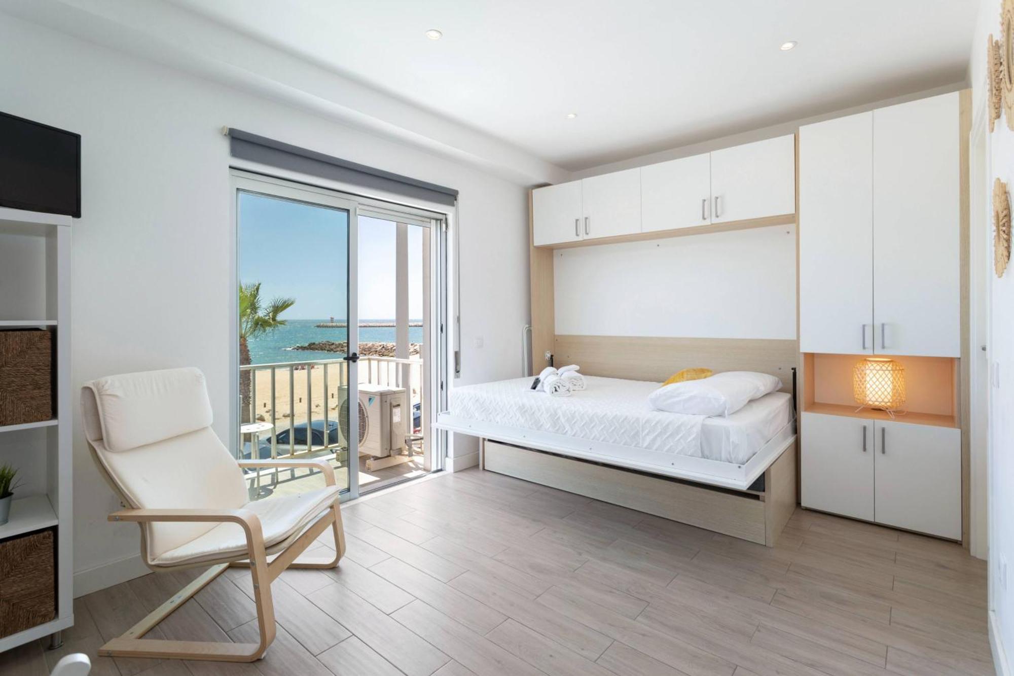 Centralgarve - Stunning Beach Front Studio - Astro Quarteira Ngoại thất bức ảnh